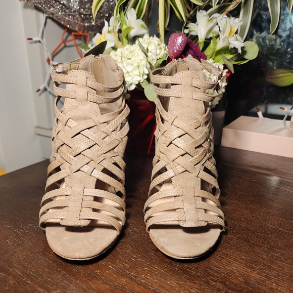 Womens just fab heeled sandal - Picture 2 of 4